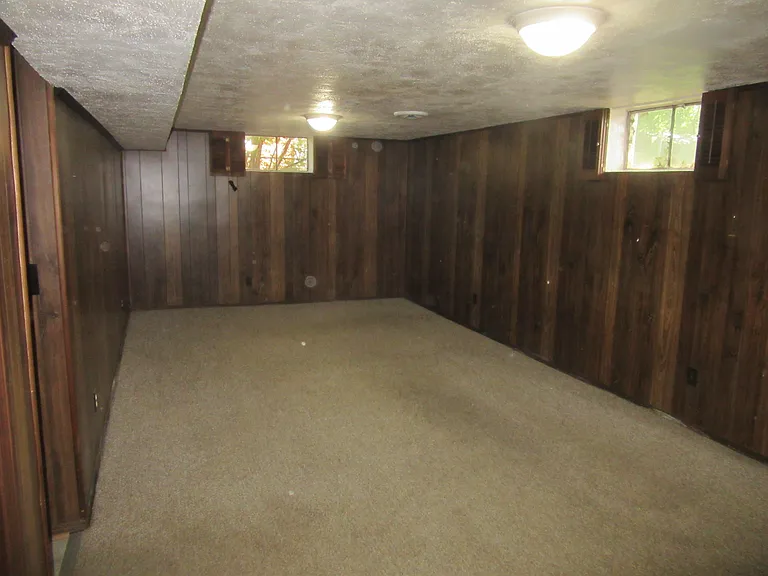 5242 Morwanda St NW — Photo 10