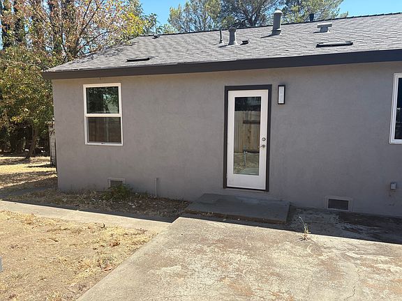 3rd image of 7445 Kreth Rd