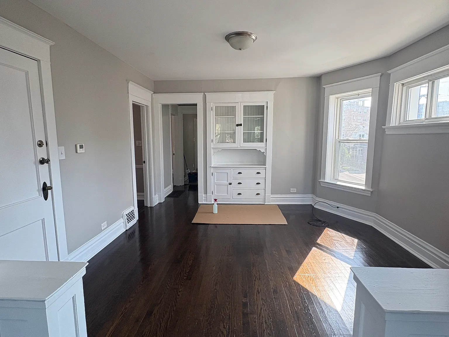 3 bed, $2,000 — Photo 3