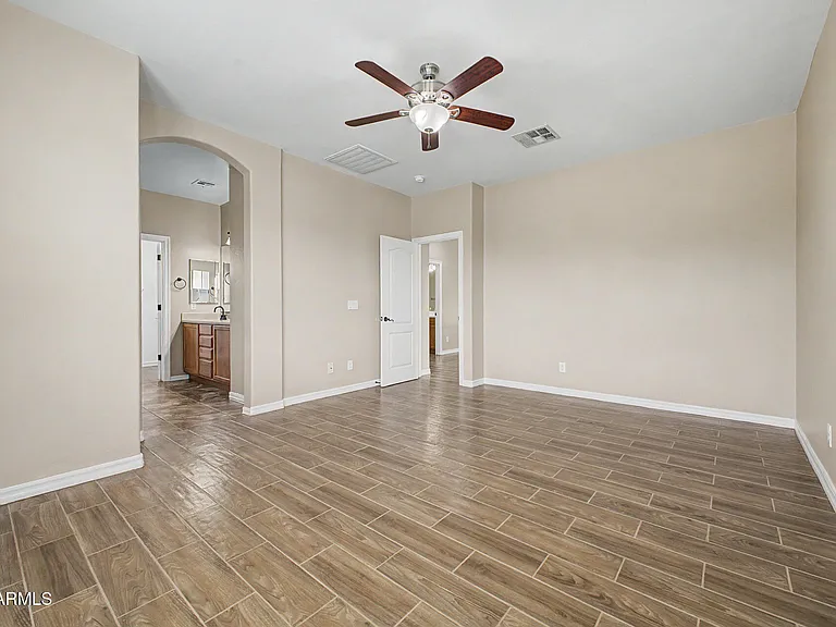 15155 N 145th Ave — Photo 15