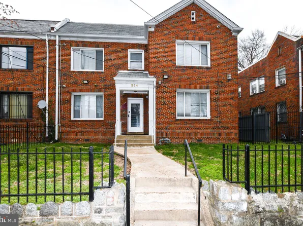 554 Newcomb St SE APT 4, Washington, DC 20032