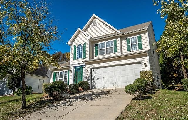 1st image of 6022 Spanish Moss Ln