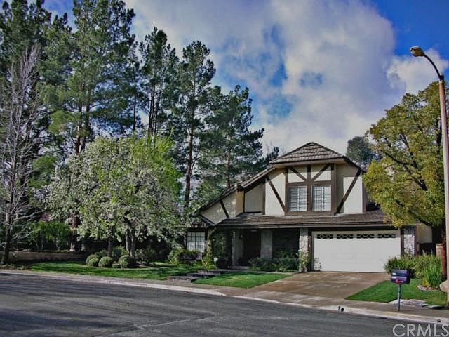 1st image of 25703 Alta Dr