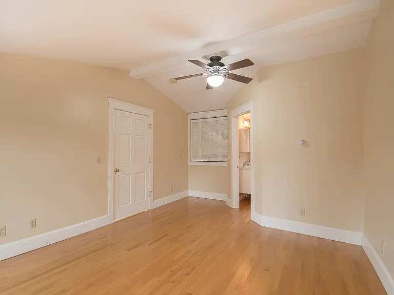 51 Kingston Ave #A — Photo 11