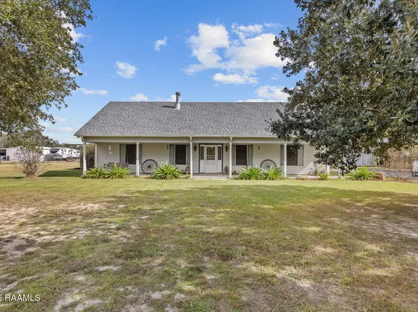 476 Bertrand Rd, Opelousas, LA 70570