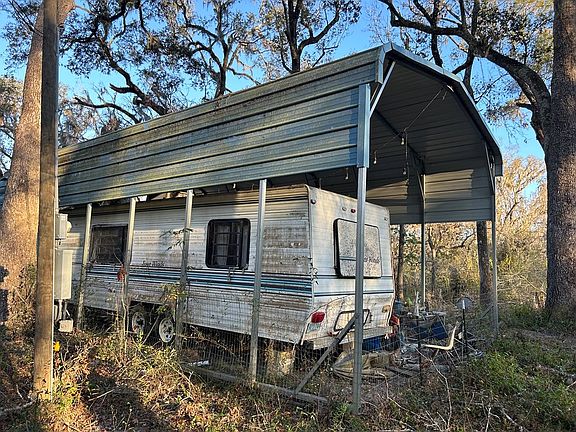 3rd image of  904th St
