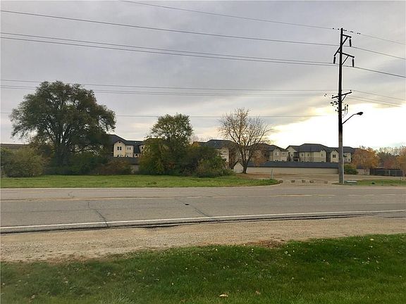 2nd image of 2904 & 2922 S Duff Ave