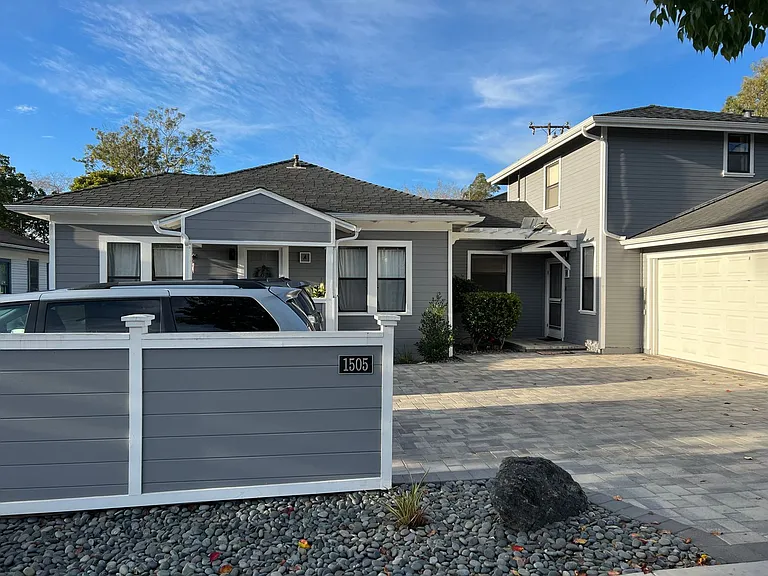 1505 Castillo St — Photo 1