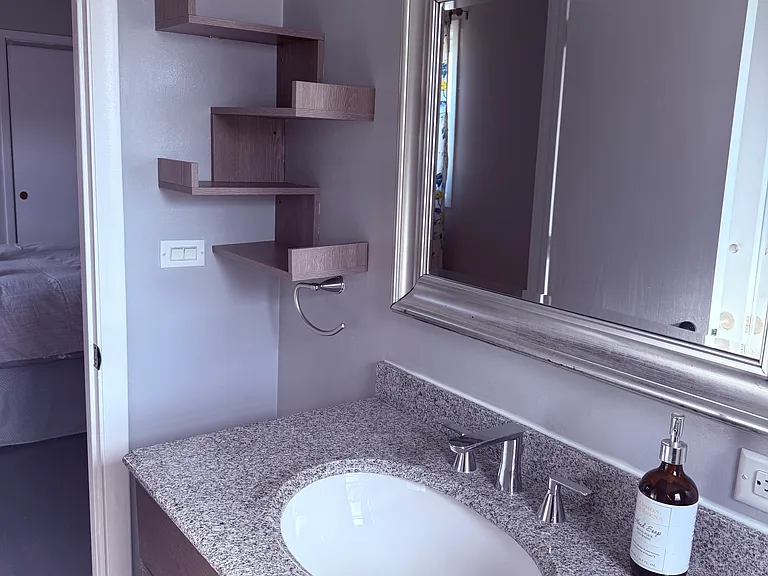 1061 Wicke Ave — Photo 12
