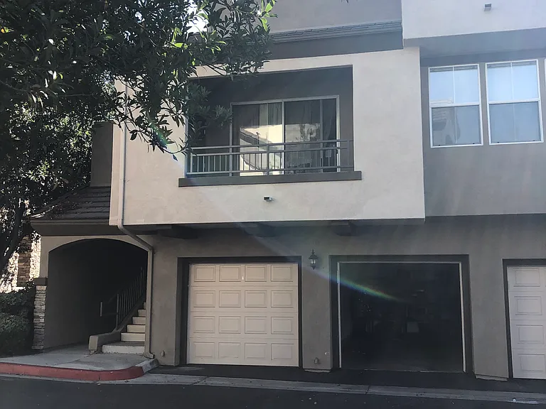 1864 Opaline Pl #421 — Photo 23
