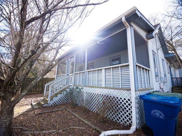 744 Law St NW, Atlanta, GA 30318