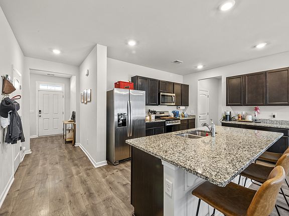 4th image of 7277 Sunny Parks Dr