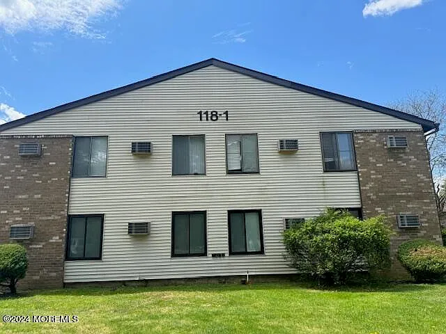 118 Amberly Dr #J — Photo 25