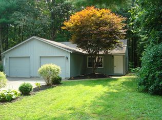 58 Wake Robin Rd, Malta, NY 12020