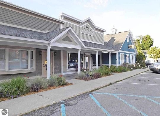 1st image of 301 N Mill St