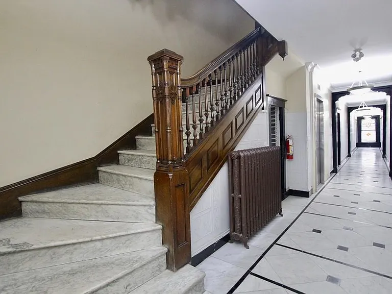 55 Magazine St #17 — Photo 2