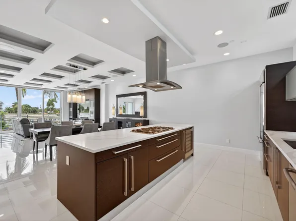 2743 NE 1st Street, Pompano Beach, FL 33062