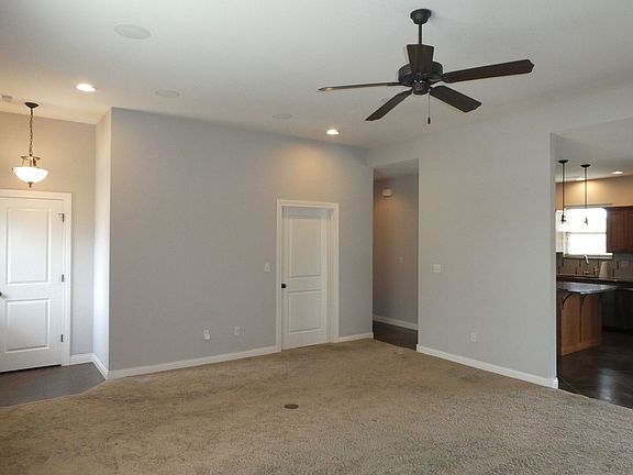 3rd image of 3811 Flatwater Dr