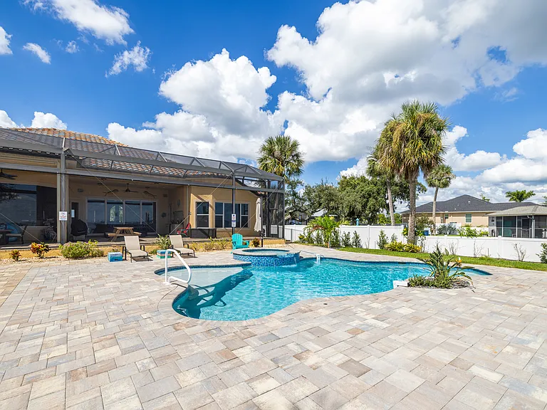 4470 Northshore Dr — Photo 42