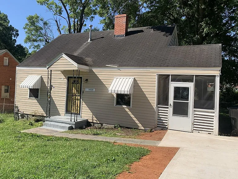 1425 Kimberly Rd — Photo 1