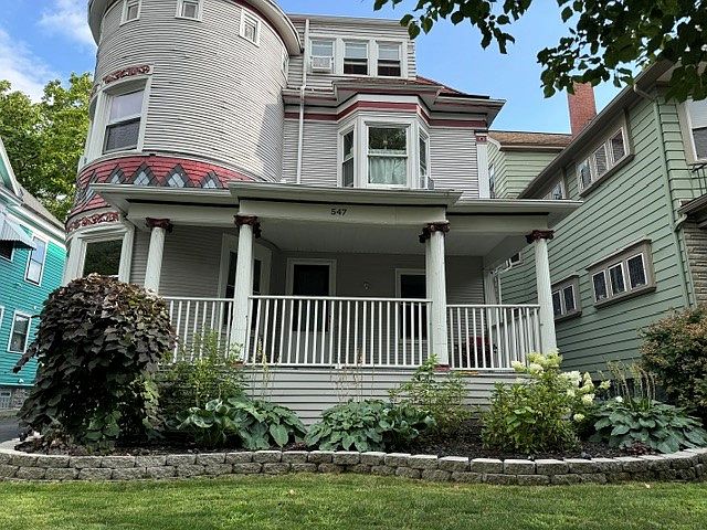 1st image of 547 Potomac Ave APT 1