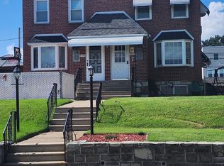 9958 Ferndale St, Philadelphia, PA 19115