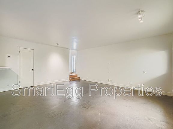5th image of 6718 Silvermine Dr APT 1704