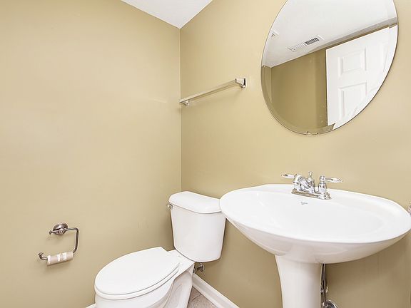4th image of 11723 Chant Ln Unit 4