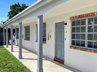 1418 Holly Heights Dr, Fort Lauderdale, FL 33304