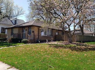 831 Cora St, Joliet, IL 60435