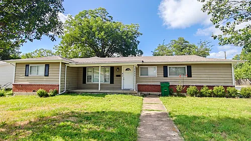 4800 Sabelle Ln Photo 1