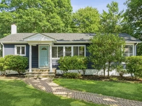 619 Bensel Dr, Mount Arlington Boro, NJ 07850