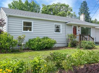 1766 Joy Ave, Ashland, OR 97520