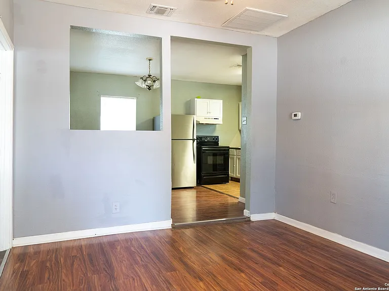 1412 Whitman Ave #2 — Photo 9