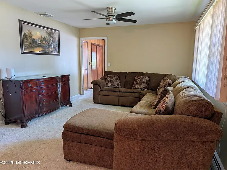 1936 Mount Carmel Blvd — Photo 5
