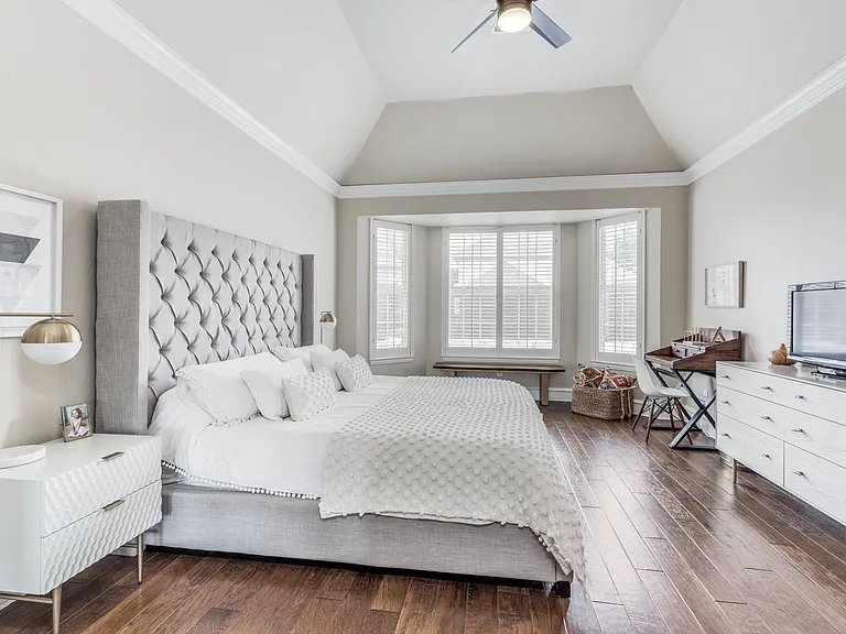 6429 Blacktree Dr — Photo 16
