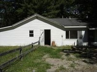 4674 N Able Rd, Irons, MI 49644