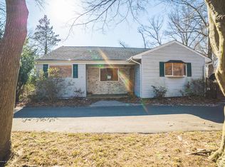 131 Poricy Ln, Red Bank, NJ 07701