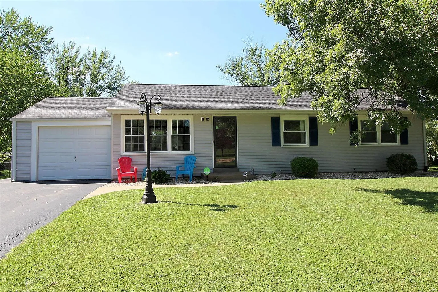 10156 Meadowfield Ln photo 1