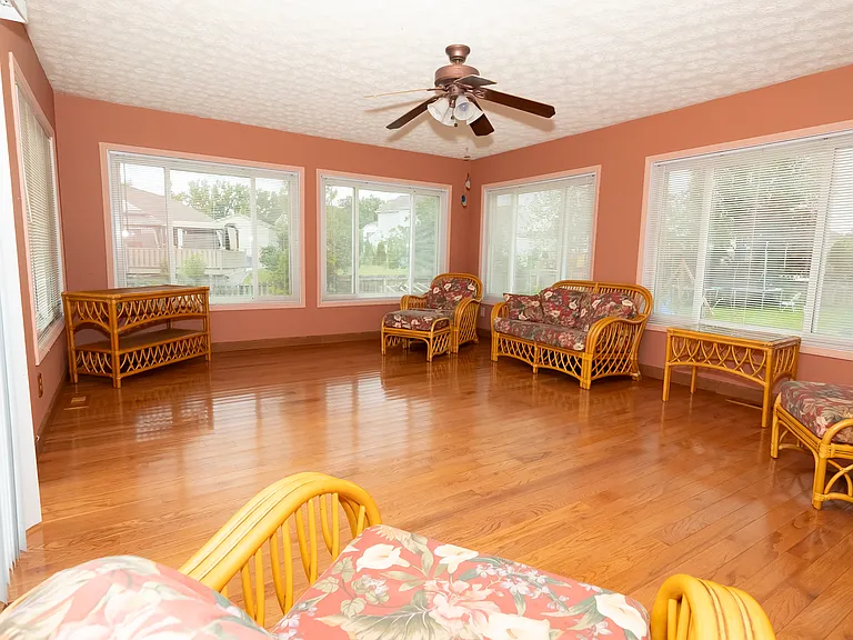 7872 Waggoner Run Dr — Photo 13