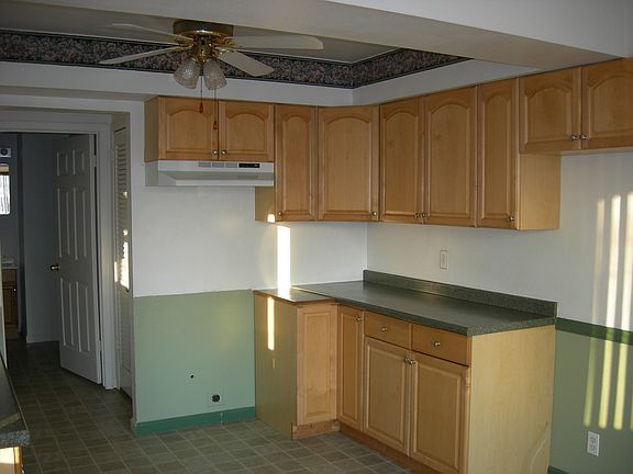 3rd image of 5343 Oldham Dr