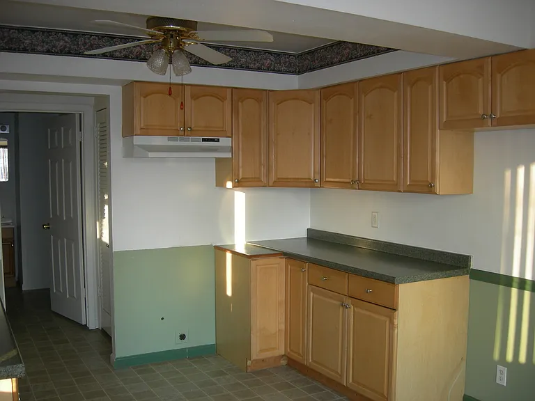 5343 Oldham Dr — Photo 3