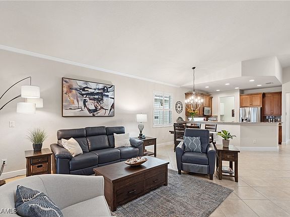 5th image of 9416 La Bianco St
