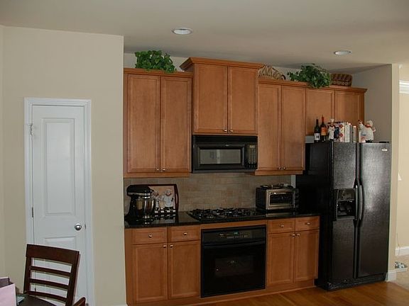 2nd image of 2376 Harshaw Ave