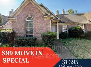 9289 Grove Rd, Cordova, TN 38016