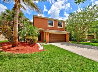 9894 Warner Ln, Wellington, FL 33414