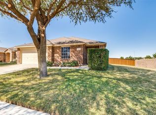 14049 Bronc Pen Ln, Haslet, TX 76052