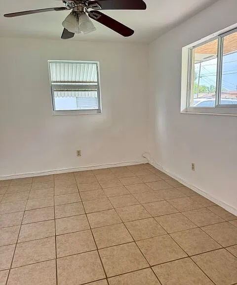 9440 SW 51st St — Photo 6
