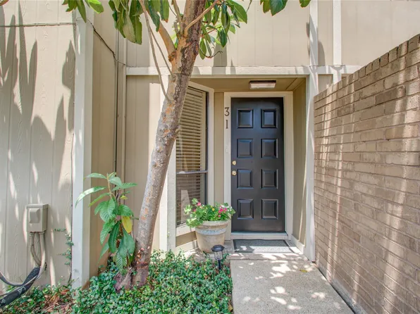 1920 Augusta Dr Unit 31, Houston, TX 77057