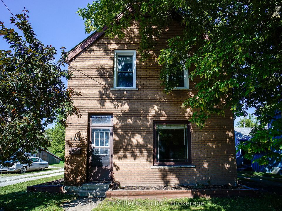 1st image of 104 Spruce St